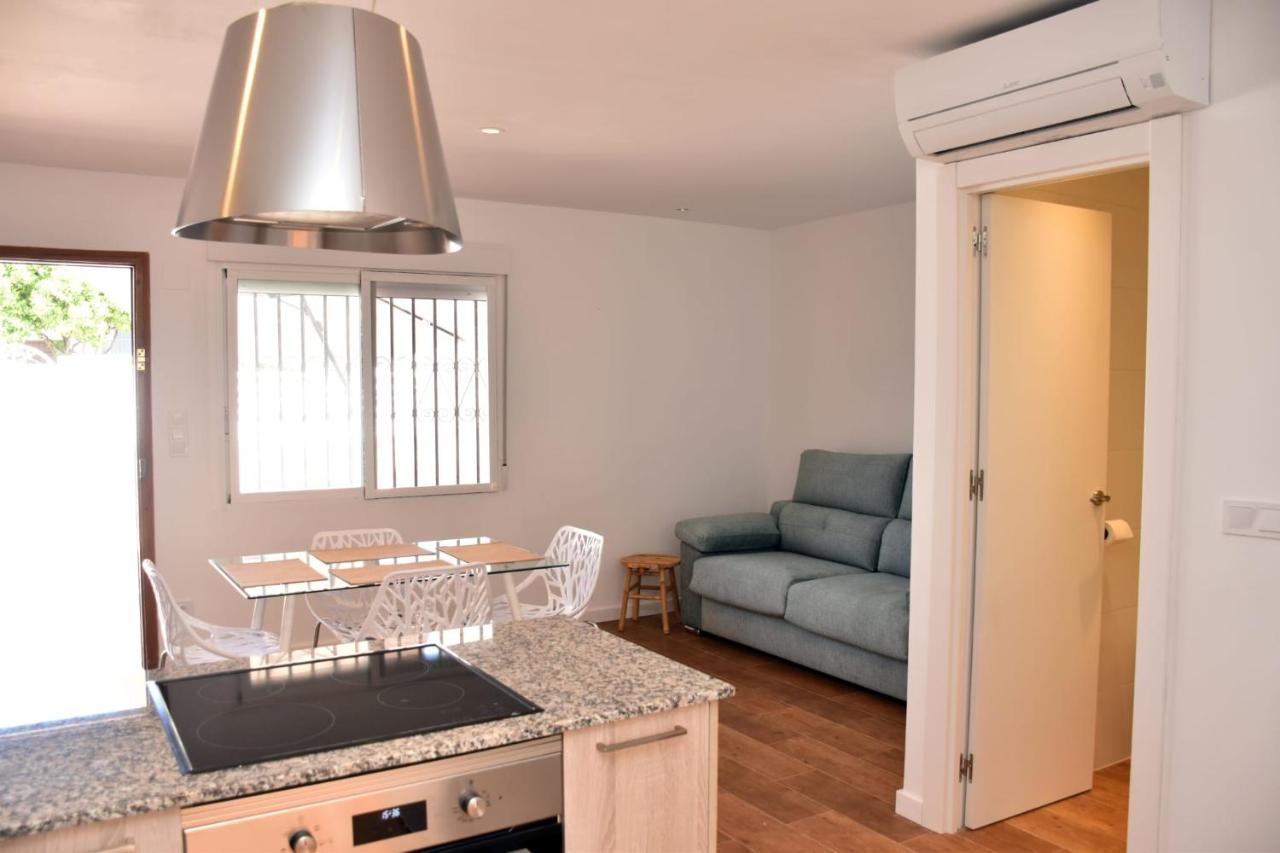 Casa Alex Torrevieja- Holiday House - Con Piscina Comunitaria Kültér fotó