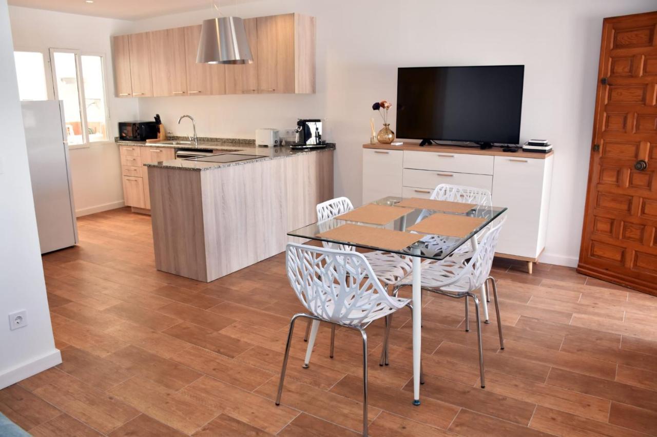 Casa Alex Torrevieja- Holiday House - Con Piscina Comunitaria Kültér fotó